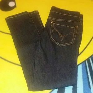 NWOT RVT Denim Jegging